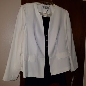 Suit, women